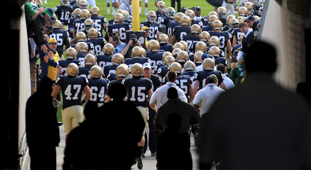 What former Notre Dame RB Jerome Bettis said in his graduation speech